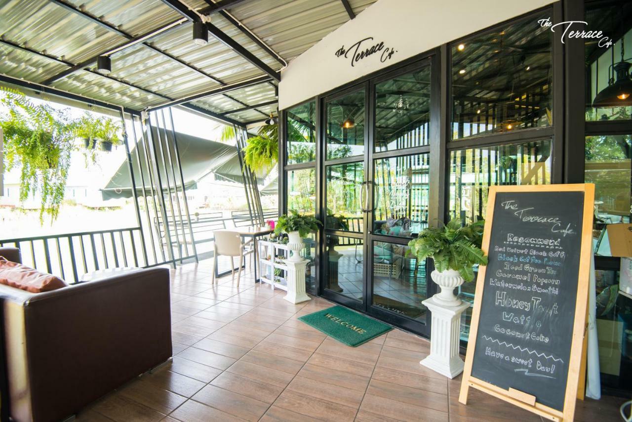 Baan Tor Mai Resort Szuphanburi Kültér fotó